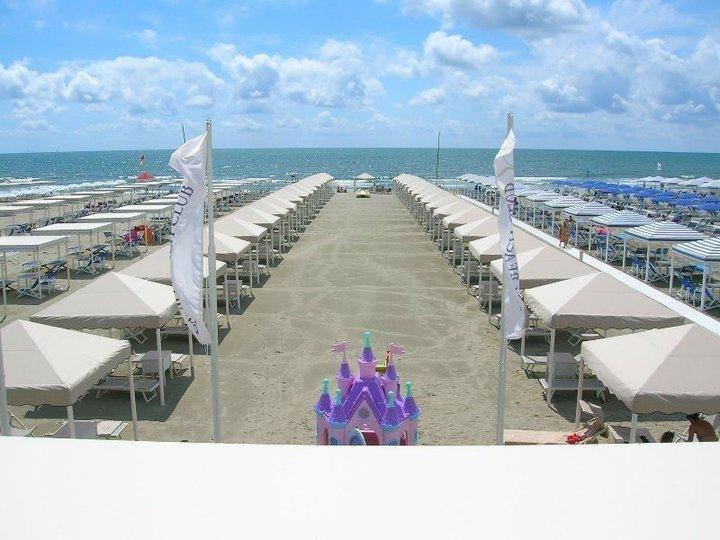 Danio Beach House Lido di Camaiore Oda fotoğraf
